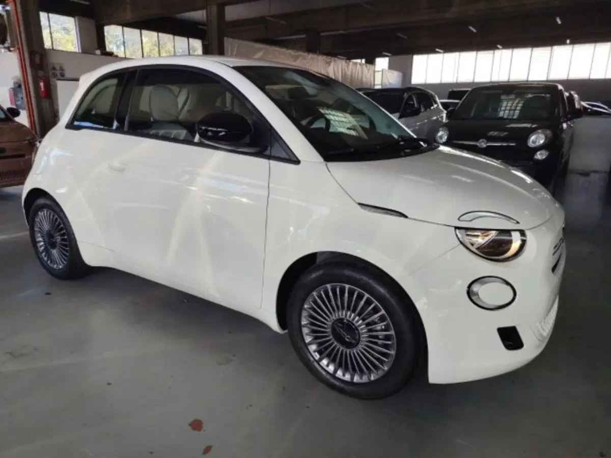 Fiat 500 nuova a Forlì-Cesena (4)