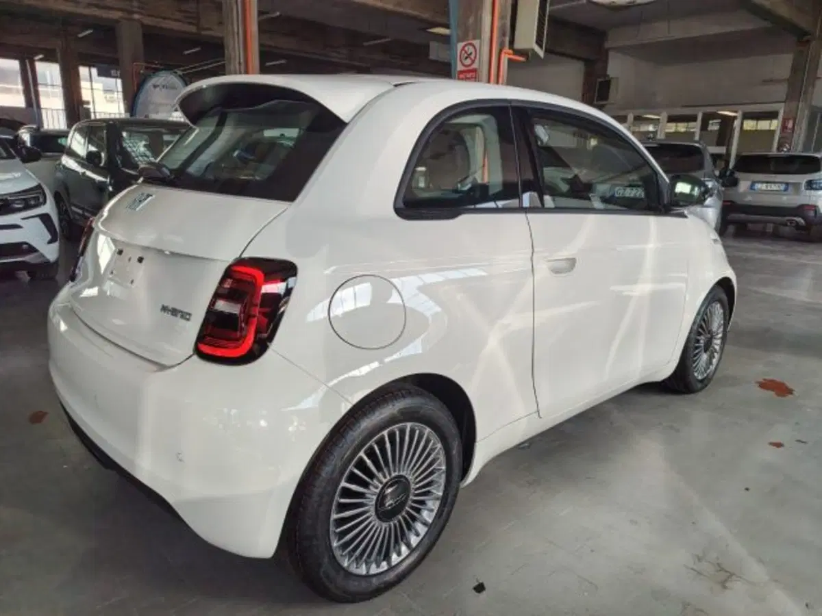 Fiat 500 nuova a Forlì-Cesena (8)