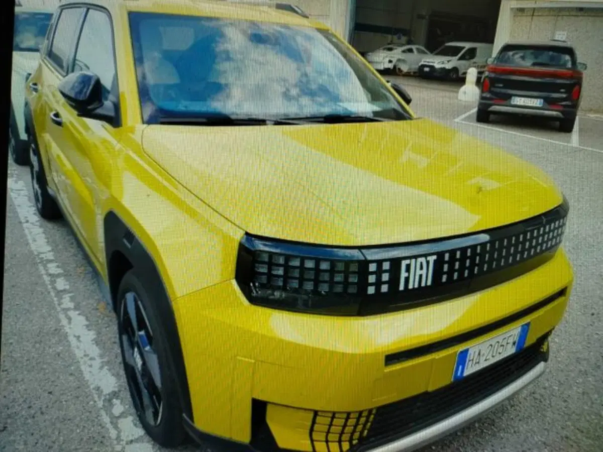 Fiat Grande Panda nuova a Forlì-Cesena (2)