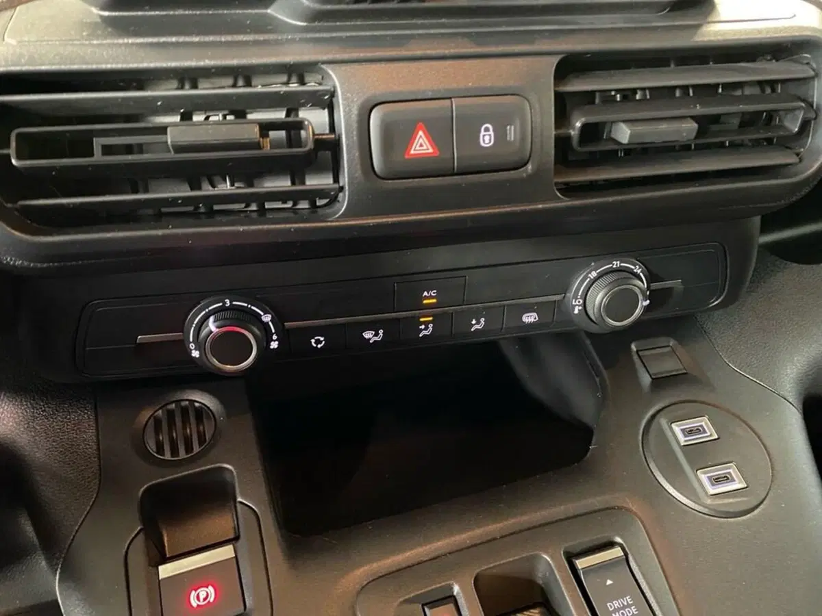 Opel Combo Furgone usata a Torino (11)