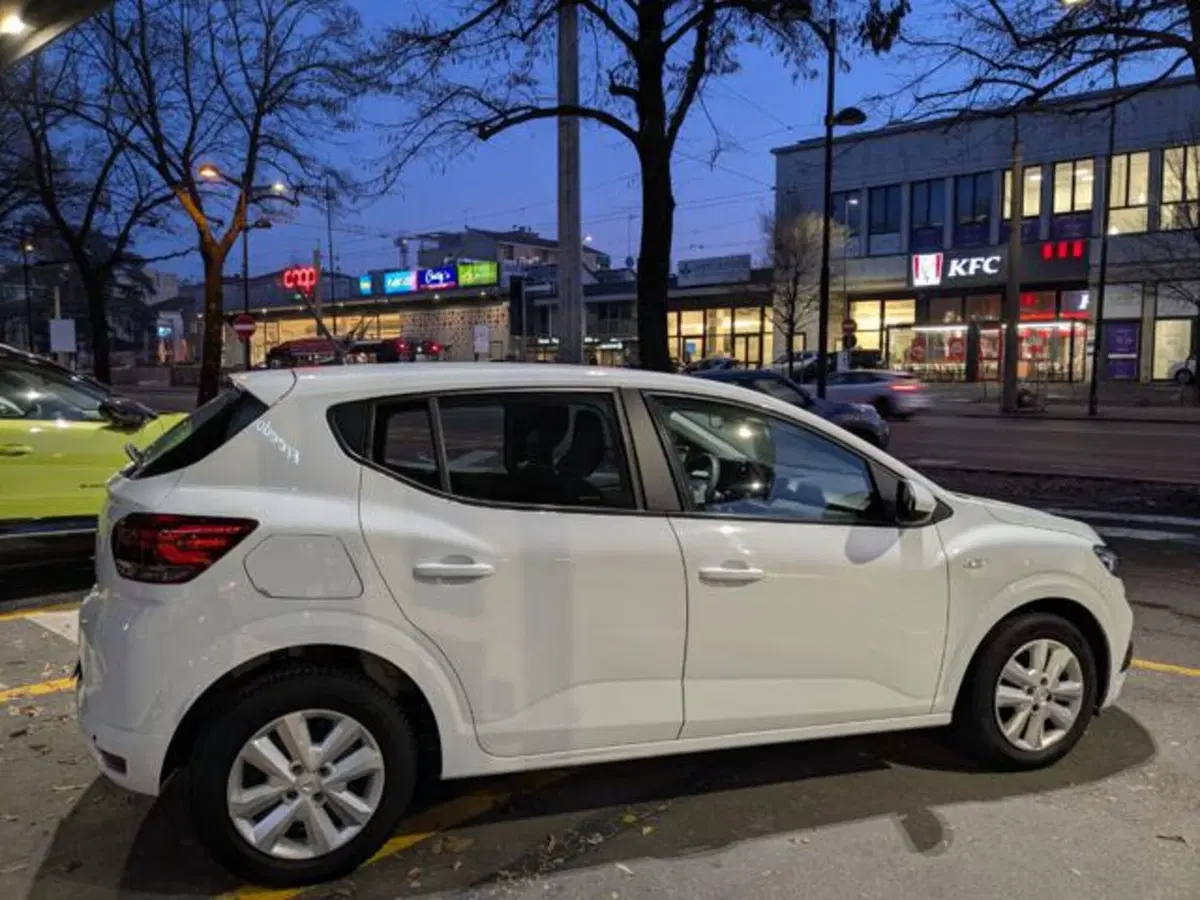 Dacia Sandero usata a Parma (3)