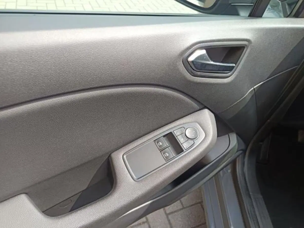 Renault Clio usata a Parma (13)