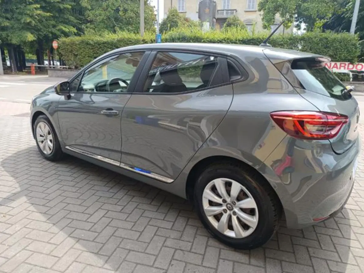 Renault Clio usata a Parma (8)