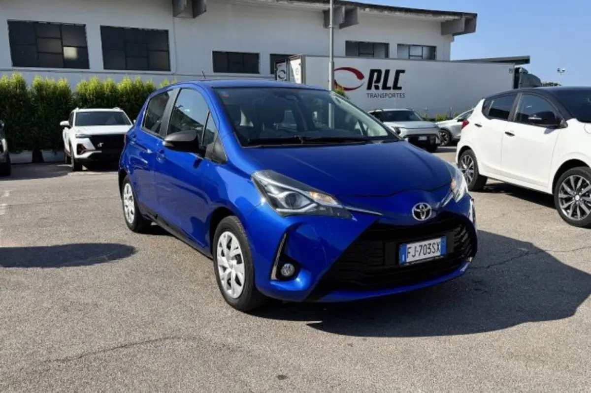 Toyota Yaris usata a Latina