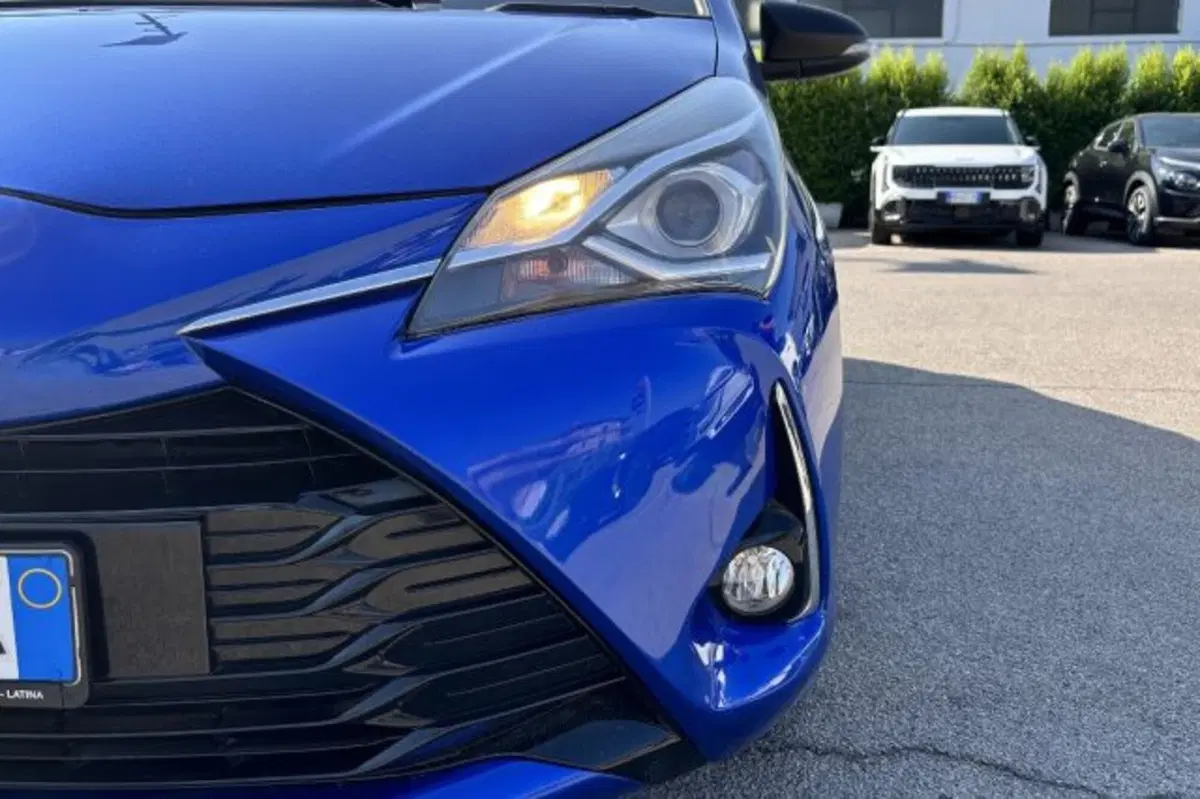 Toyota Yaris usata a Latina (11)