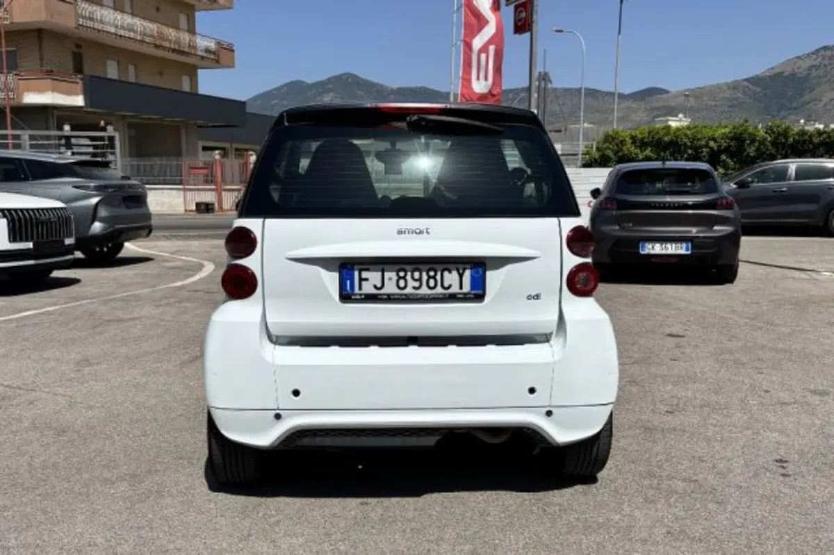 smart Fortwo usata a Latina (6)