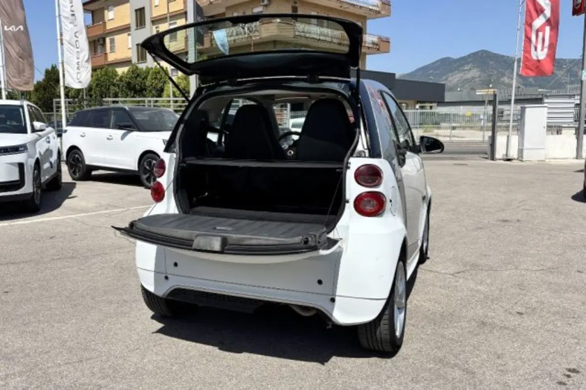 smart Fortwo usata a Latina (7)