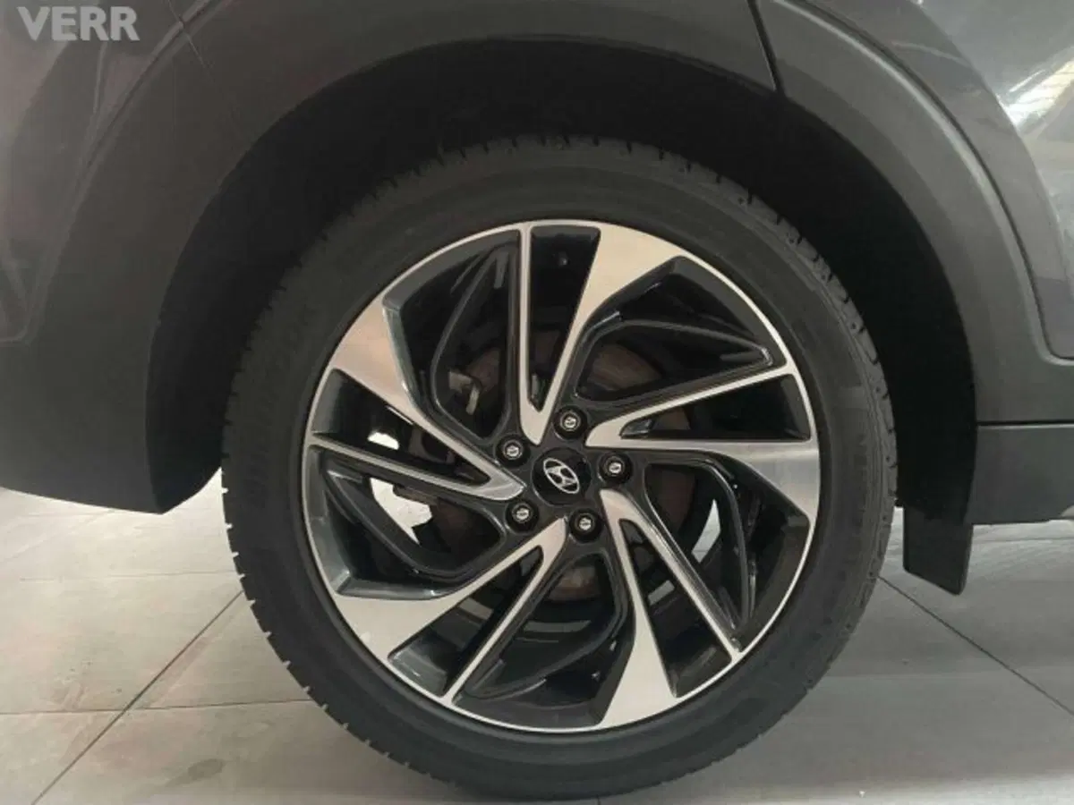 Hyundai Tucson usata a Milano (7)