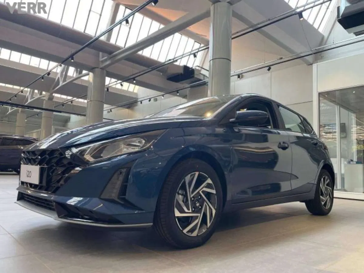 Hyundai i20 nuova a Milano (10)