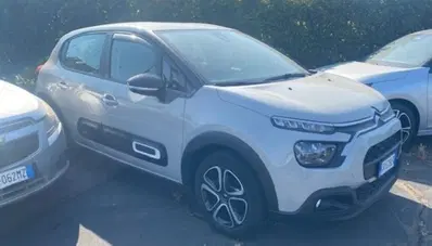 Citroen C3 BlueHDi 100 S&amp;S C-Series del 2022 usata a Catania
