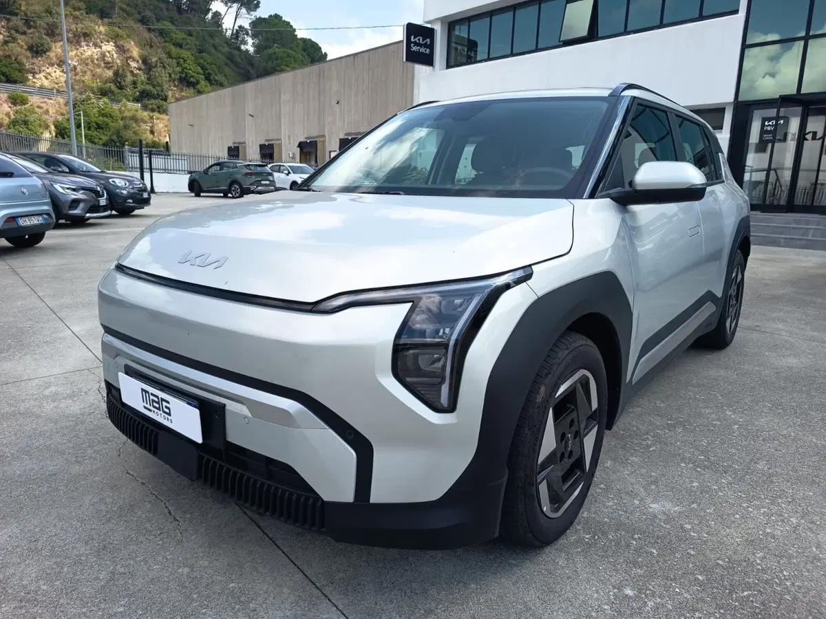 Kia EV3 usata a Cosenza