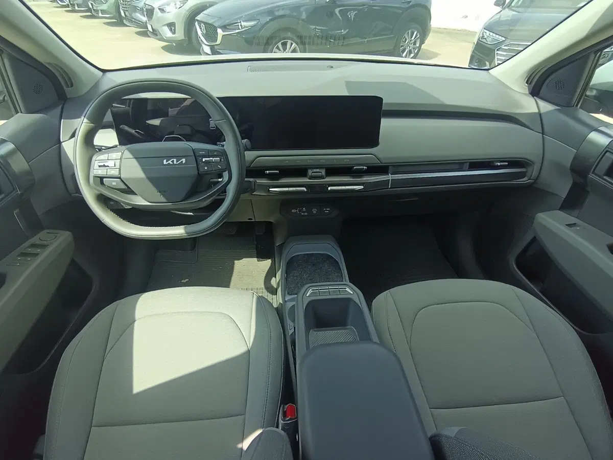 Kia EV3 usata a Cosenza (9)