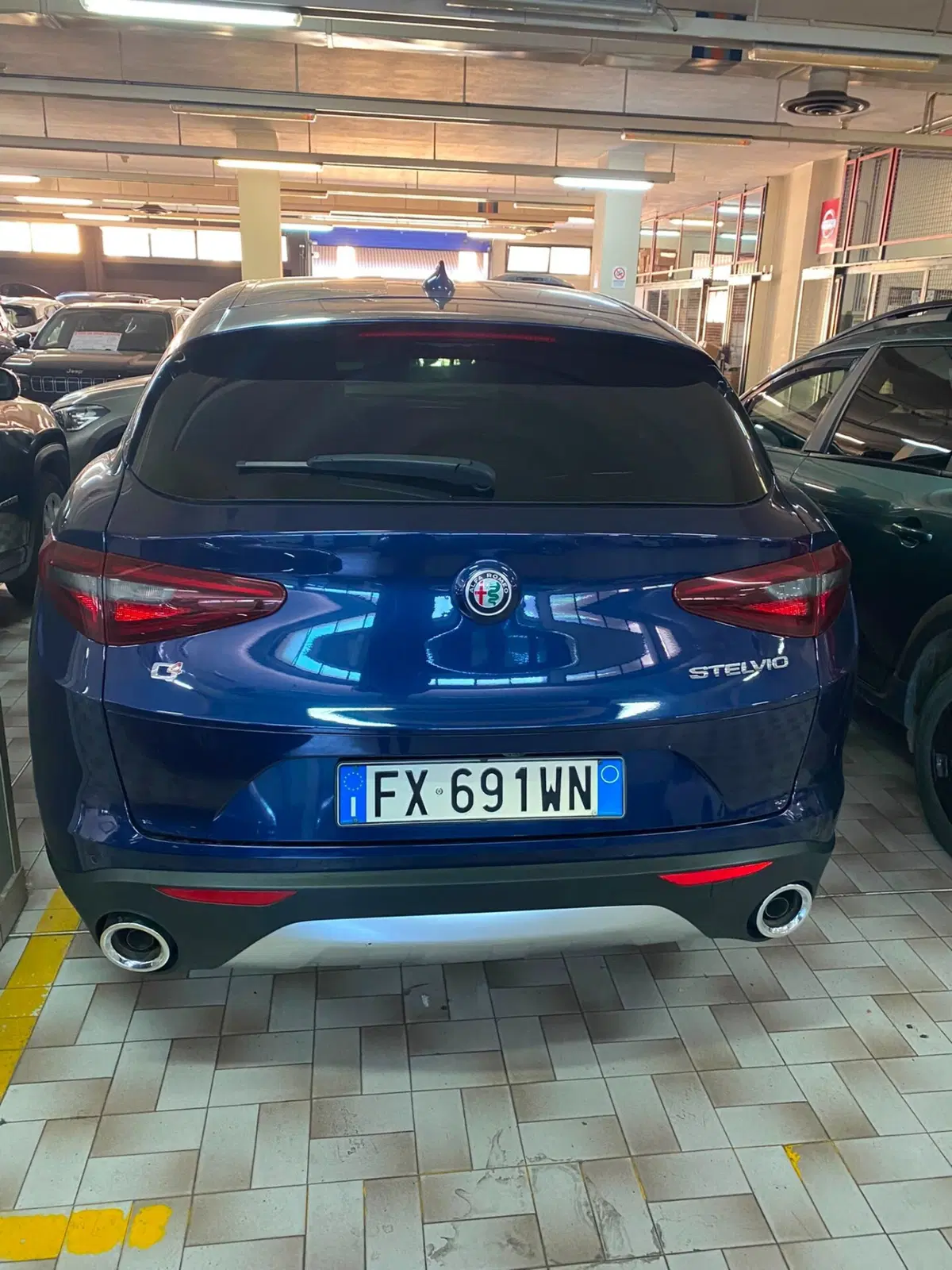 Alfa Romeo Stelvio usata a Cagliari (16)