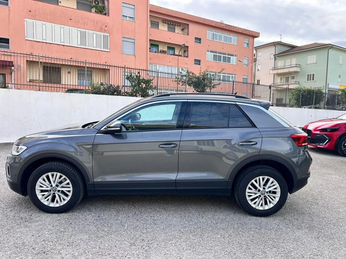 Volkswagen T-Roc usata a Messina (8)
