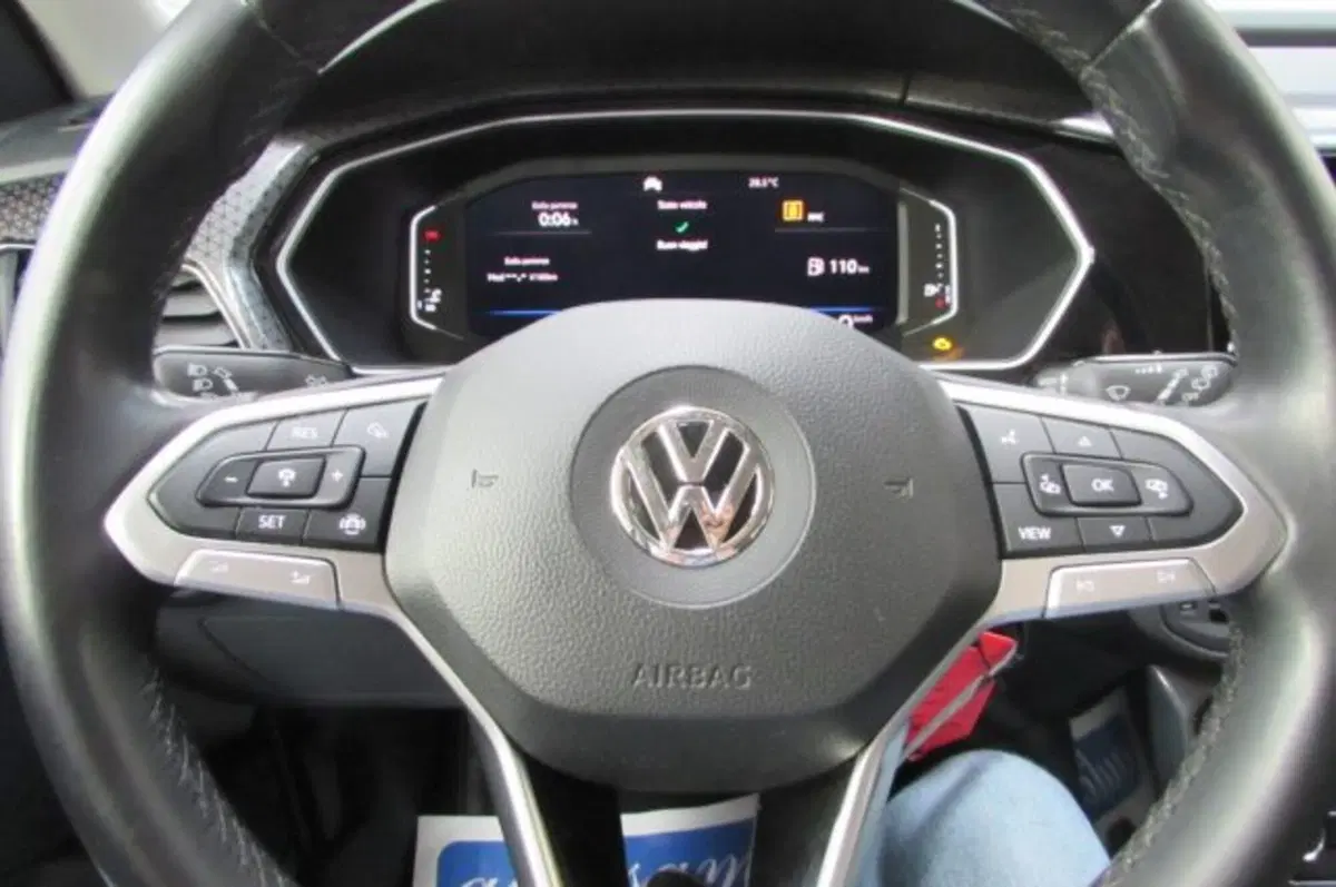 Volkswagen T-Cross usata a Milano (14)