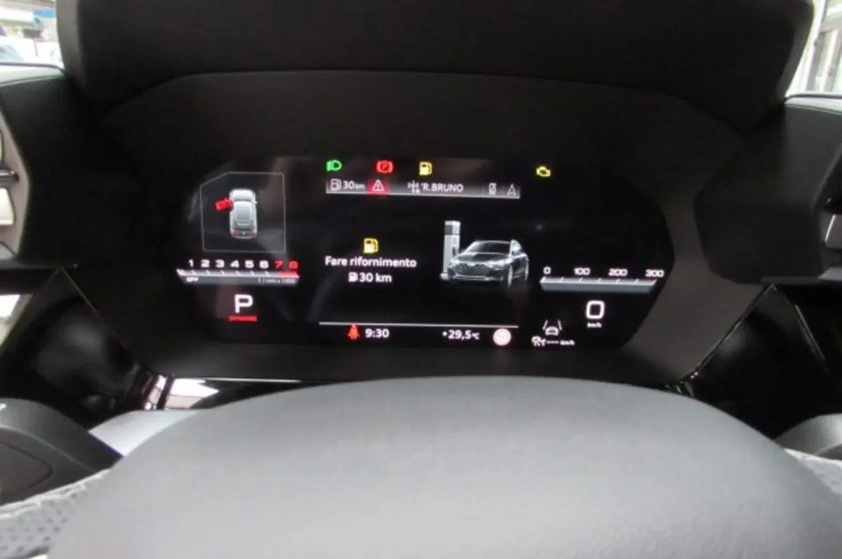 Audi S3 Sportback nuova a Milano (11)