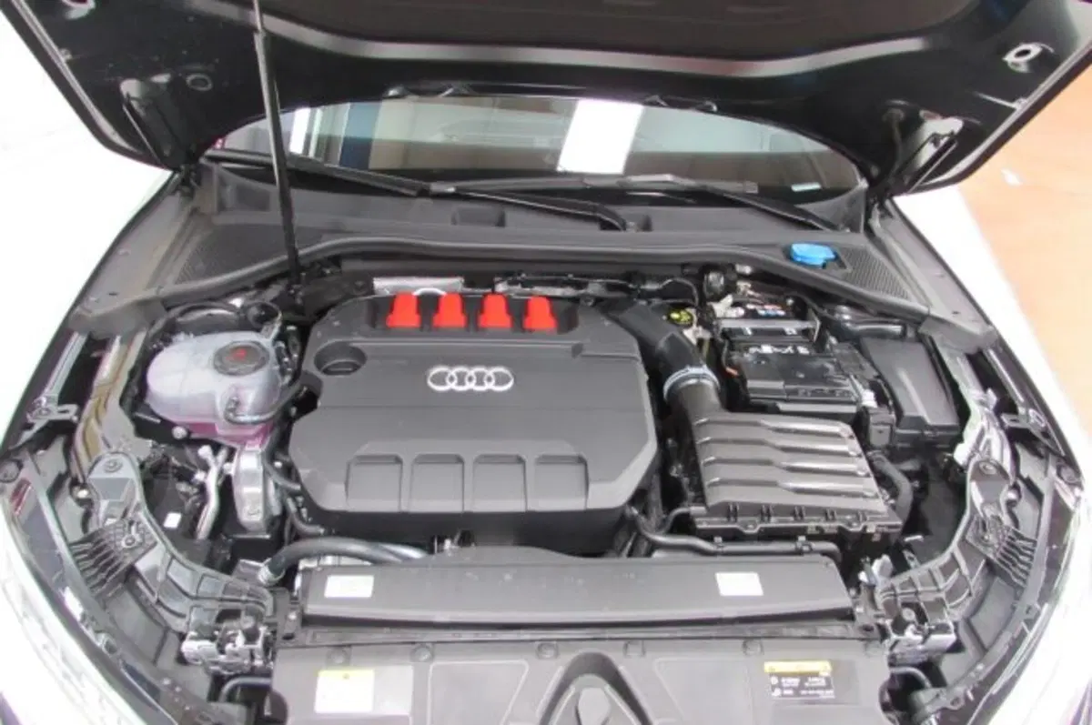 Audi S3 Sportback nuova a Milano (19)