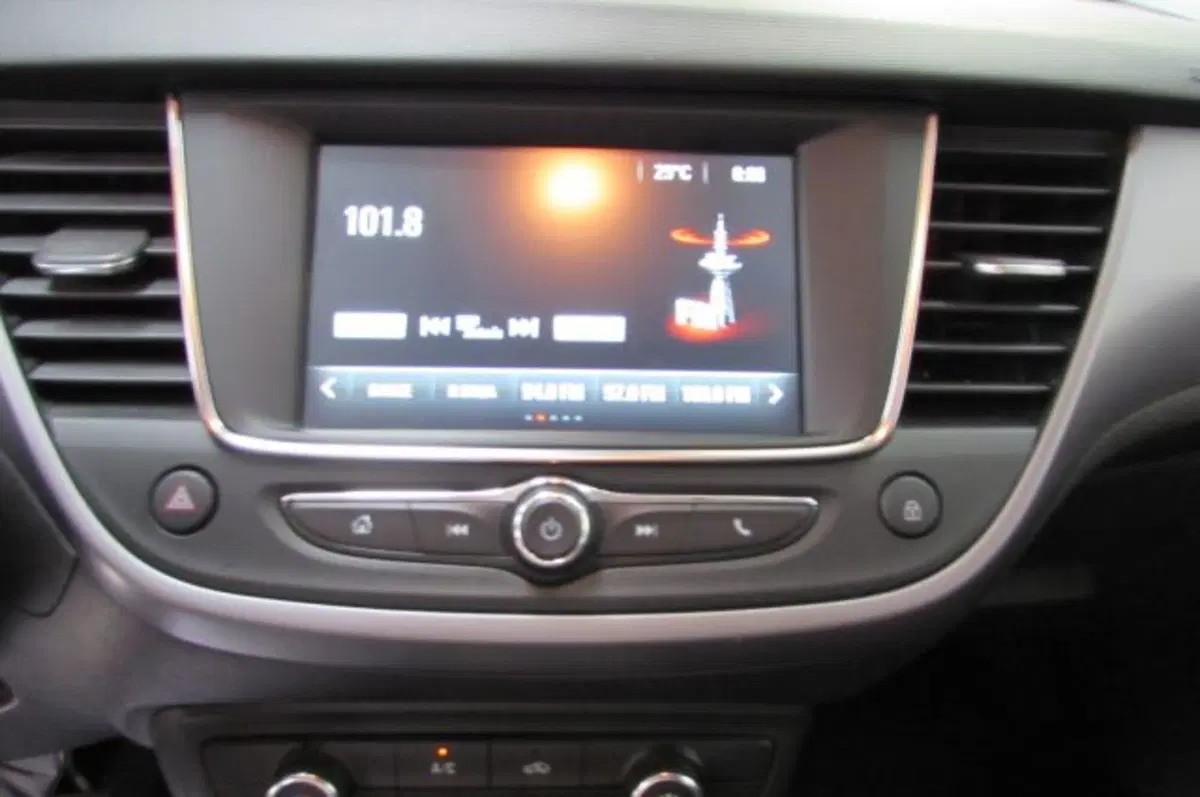 Opel Crossland usata a Milano (10)