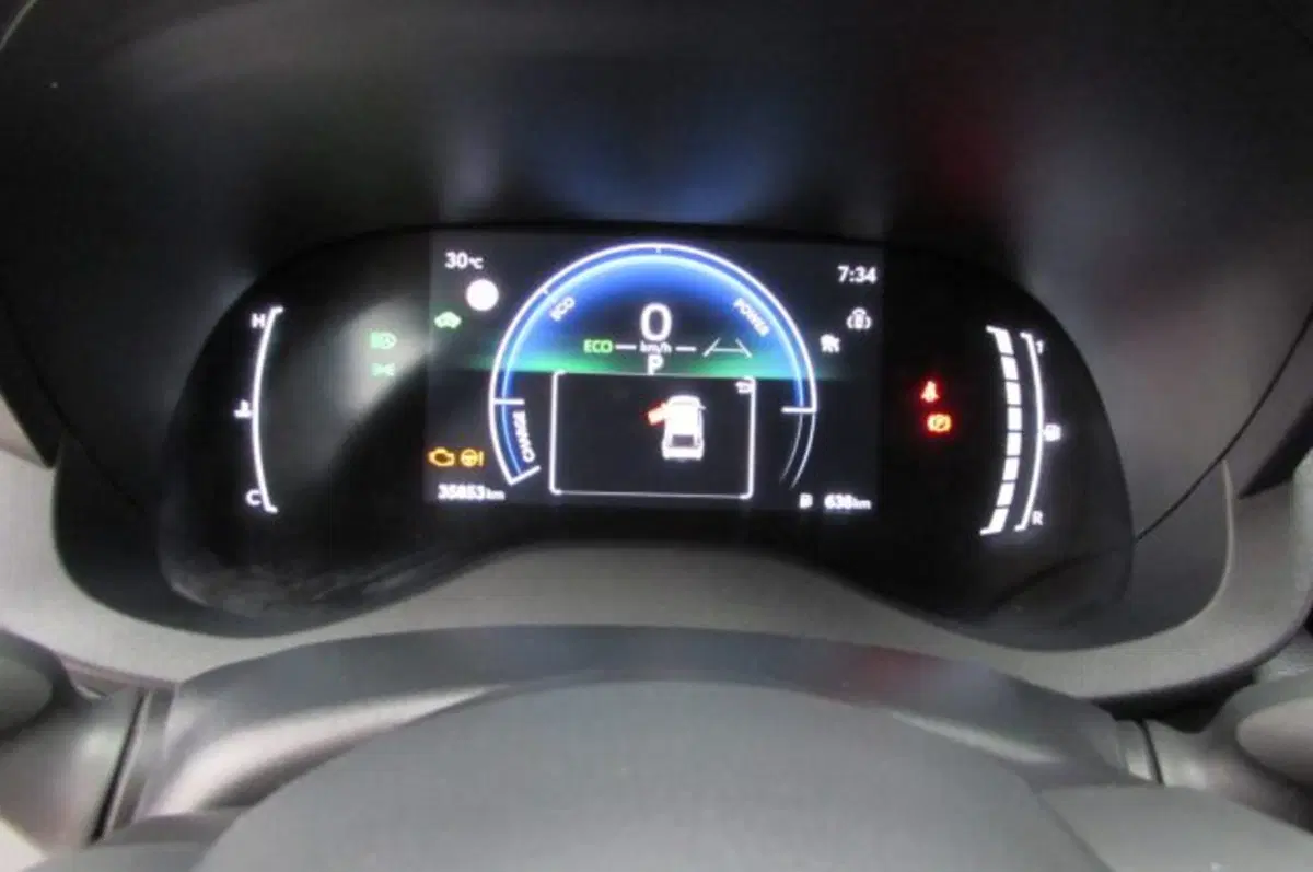 Toyota Yaris Cross usata a Milano (11)