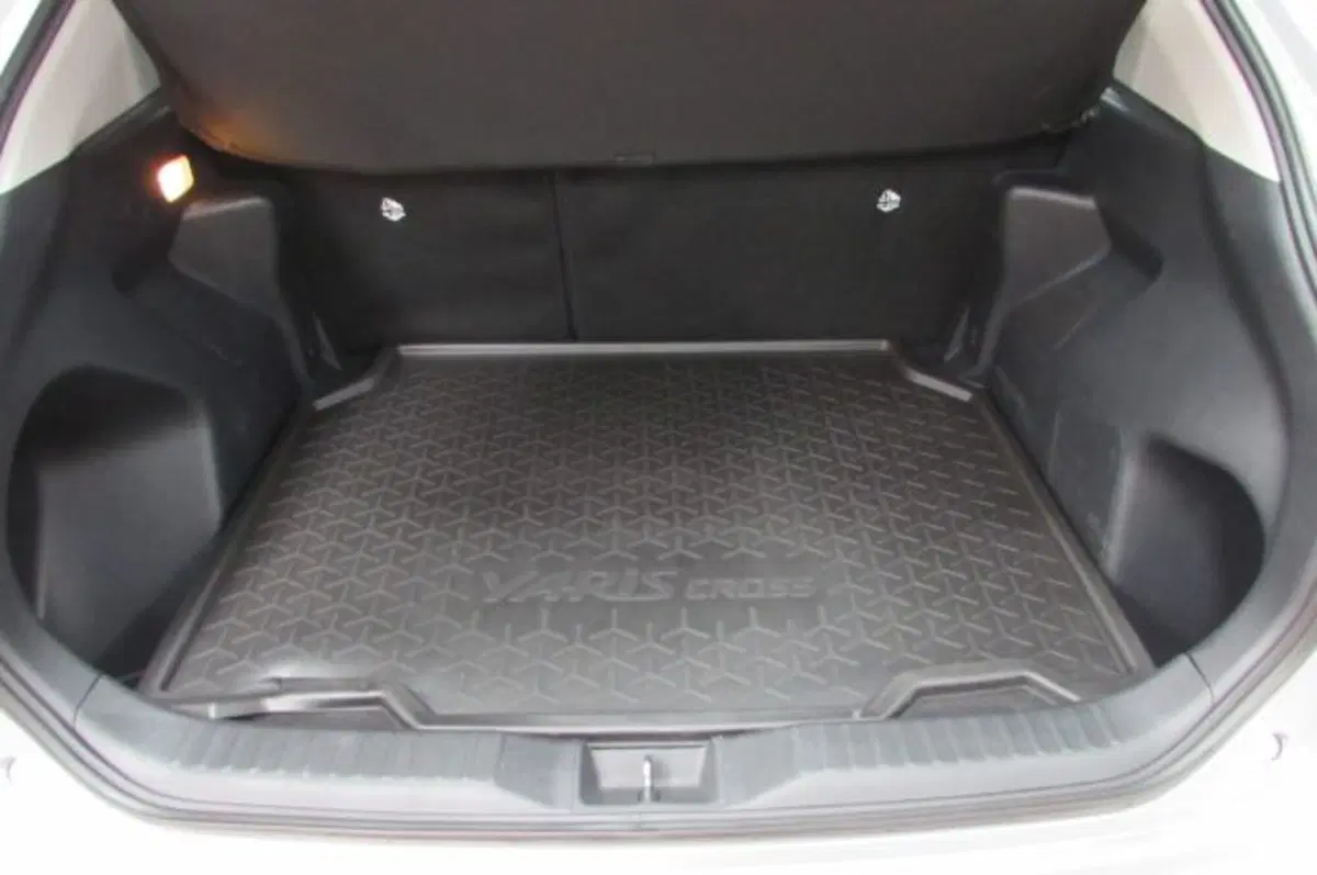 Toyota Yaris Cross usata a Milano (14)