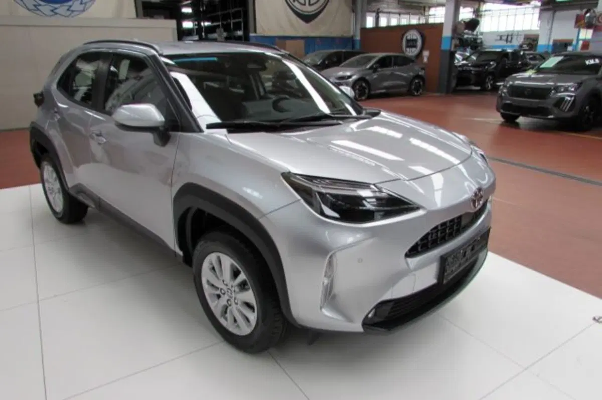 Toyota Yaris Cross usata a Milano (3)