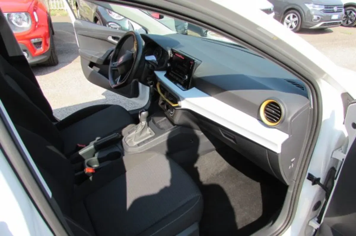 SEAT Ibiza usata a Milano (16)