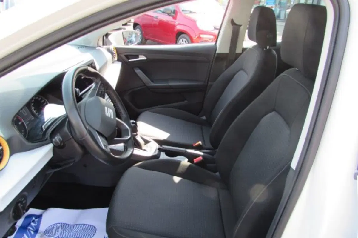 SEAT Ibiza usata a Milano (7)