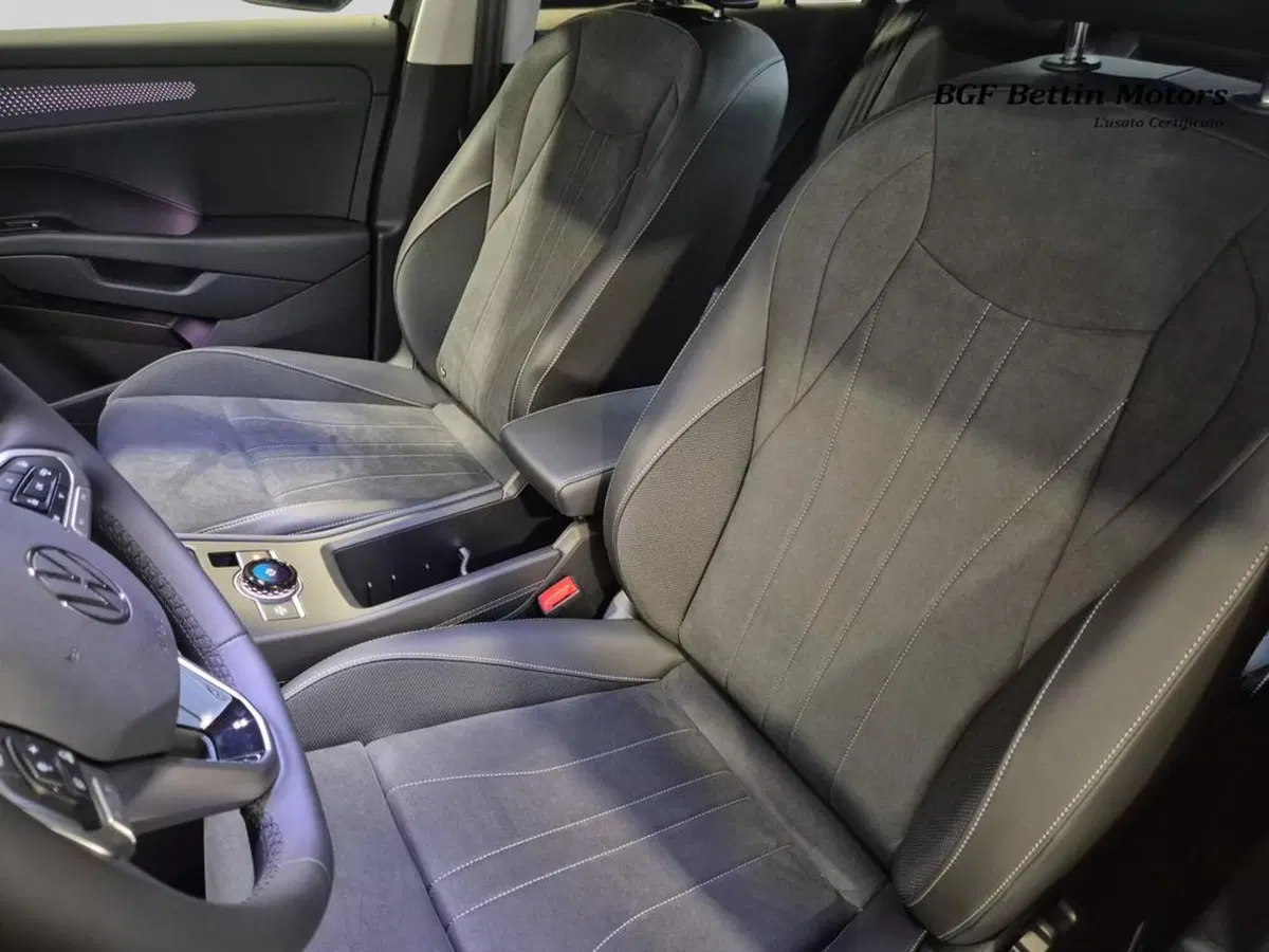 Volkswagen T-Roc nuova a Padova (13)