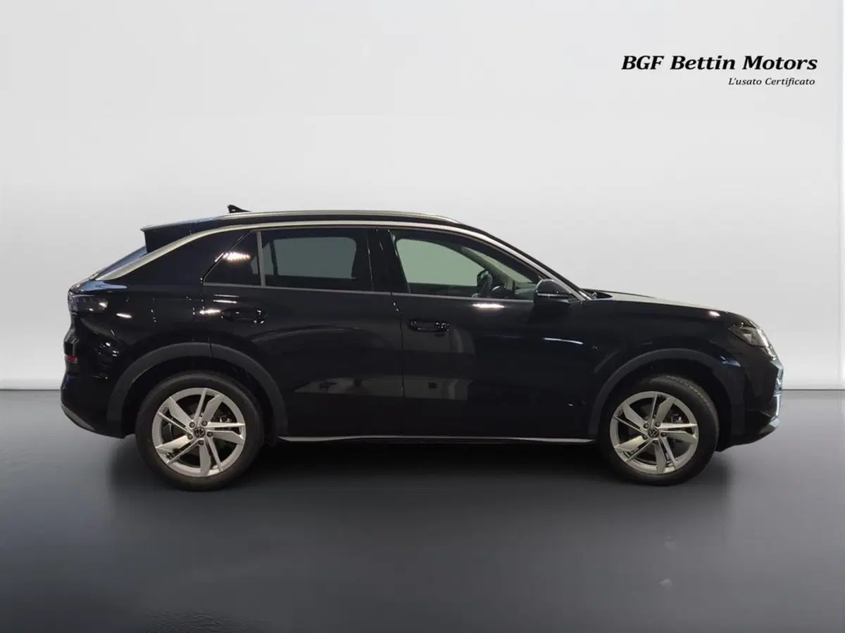 Volkswagen T-Roc nuova a Padova (5)