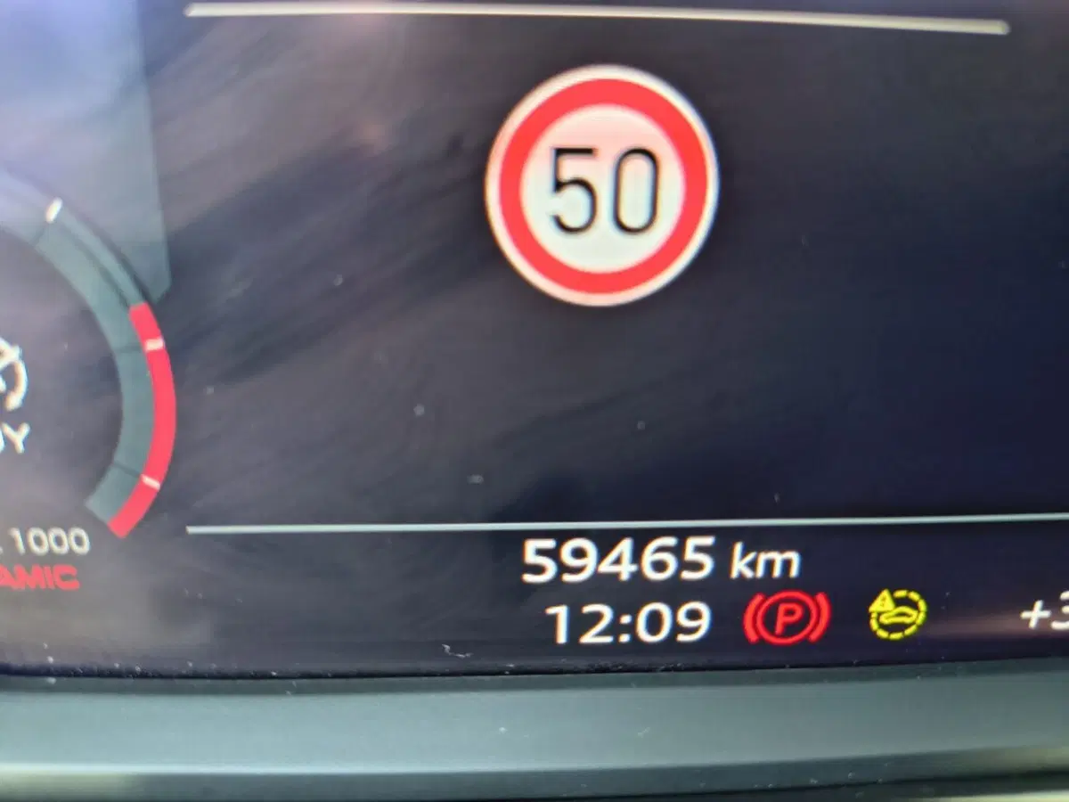 Audi Q3 Sportback usata a Firenze (11)