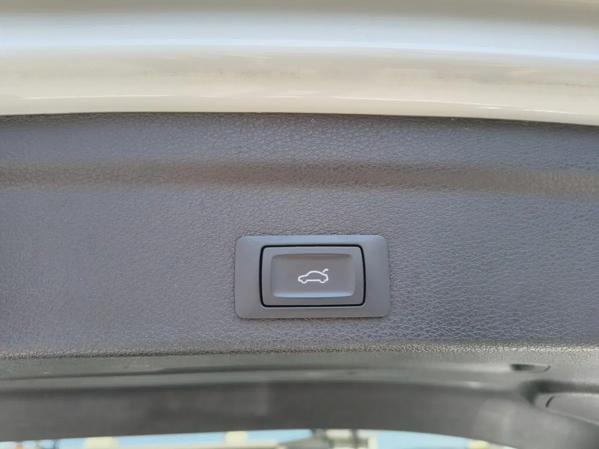 Audi Q3 Sportback usata a Firenze (17)