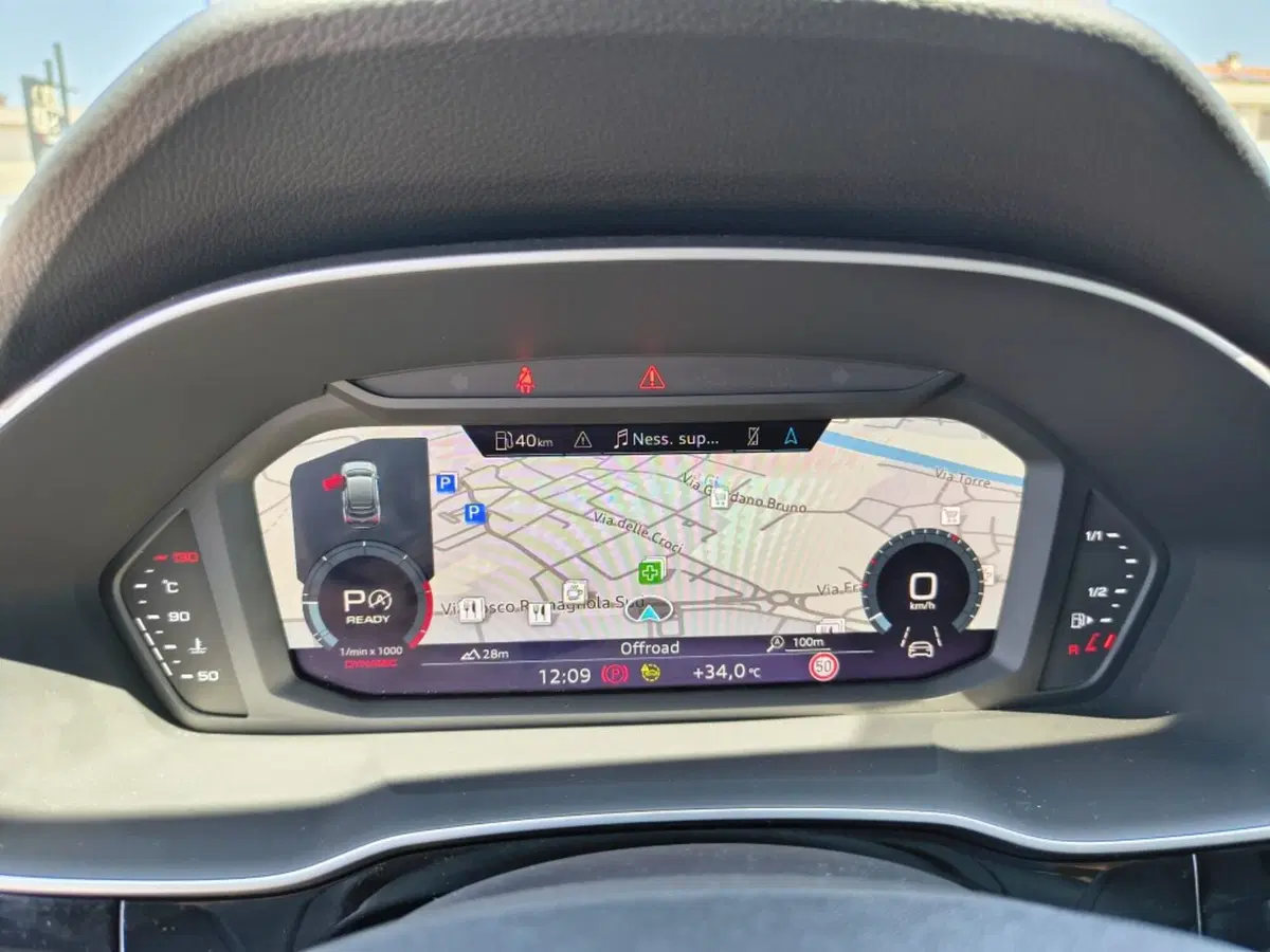 Audi Q3 Sportback usata a Firenze (9)