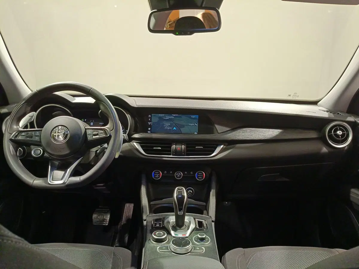 Alfa Romeo Stelvio usata a Ascoli Piceno (16)