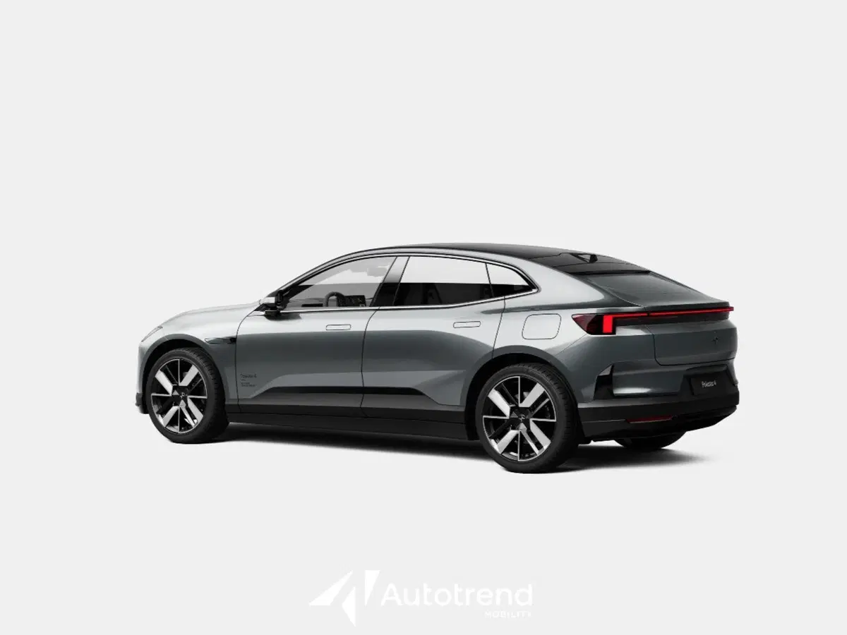 Polestar Polestar 4 nuova a Bari (2)
