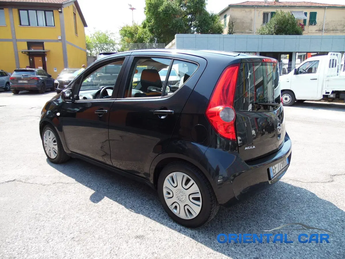 Opel Agila usata a La Spezia (17)