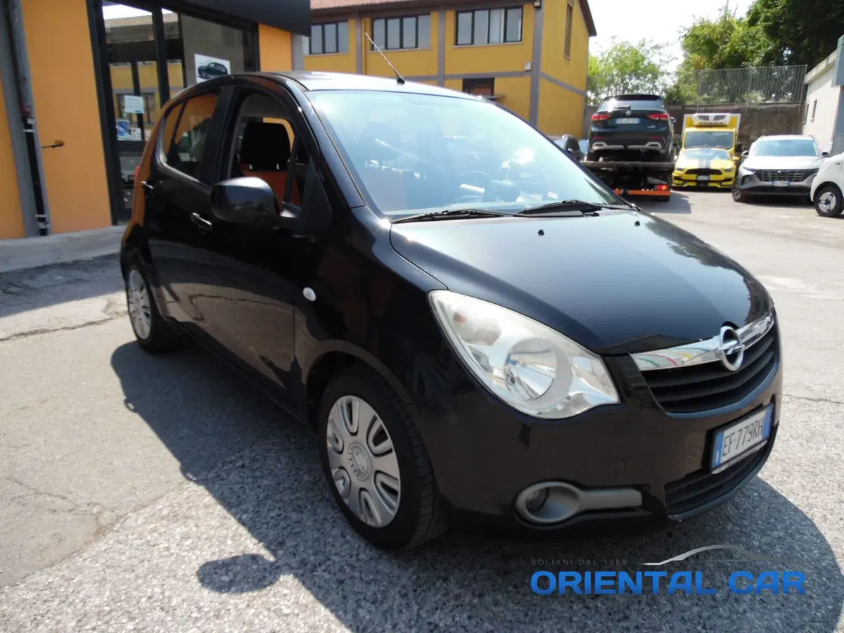 Opel Agila usata a La Spezia (4)
