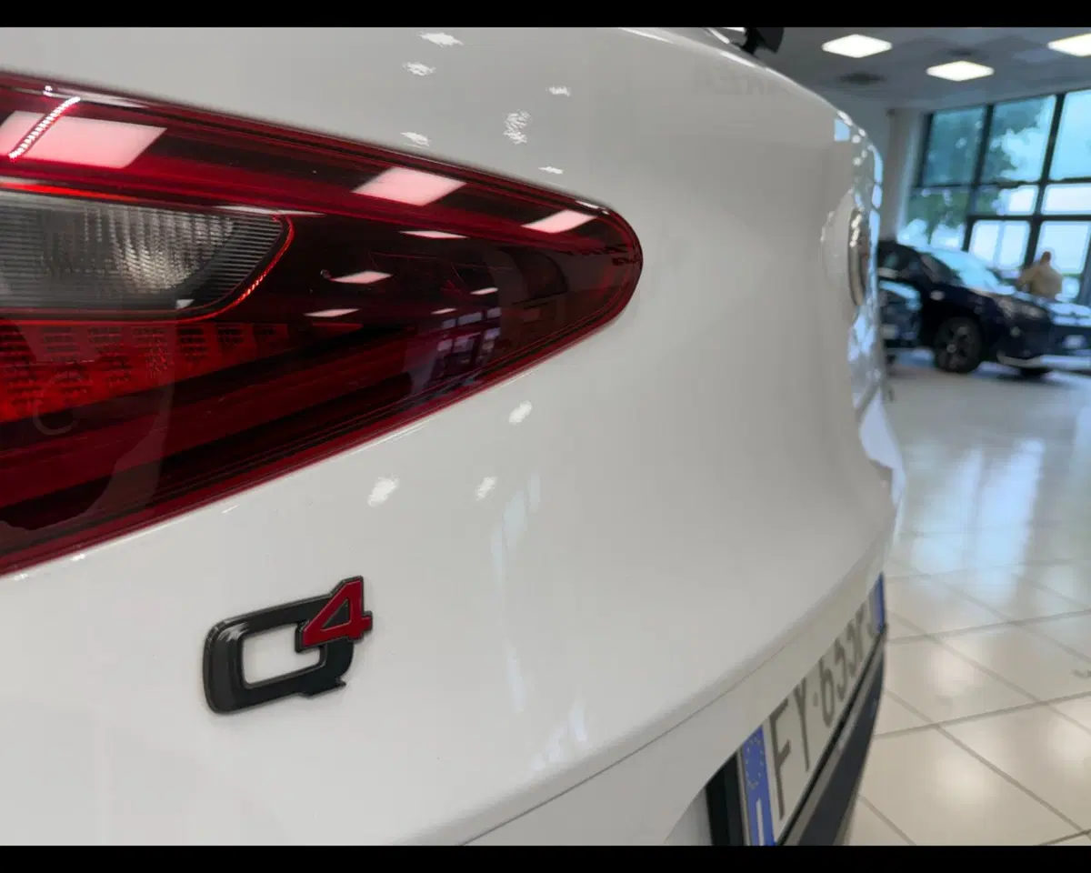Alfa Romeo Stelvio usata a Treviso (19)