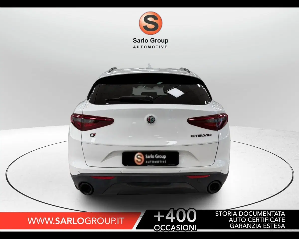 Alfa Romeo Stelvio usata a Treviso (3)