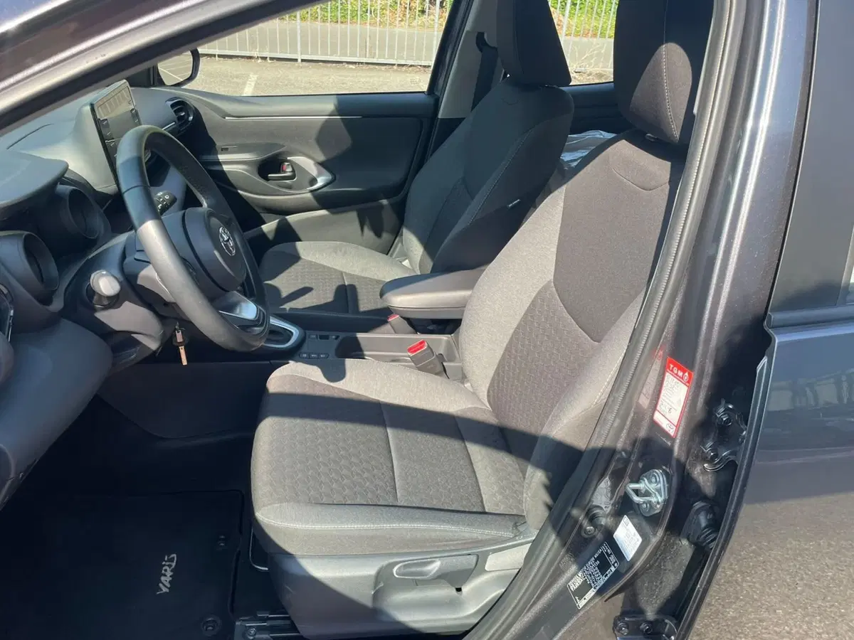 Toyota Yaris usata a Piacenza (10)