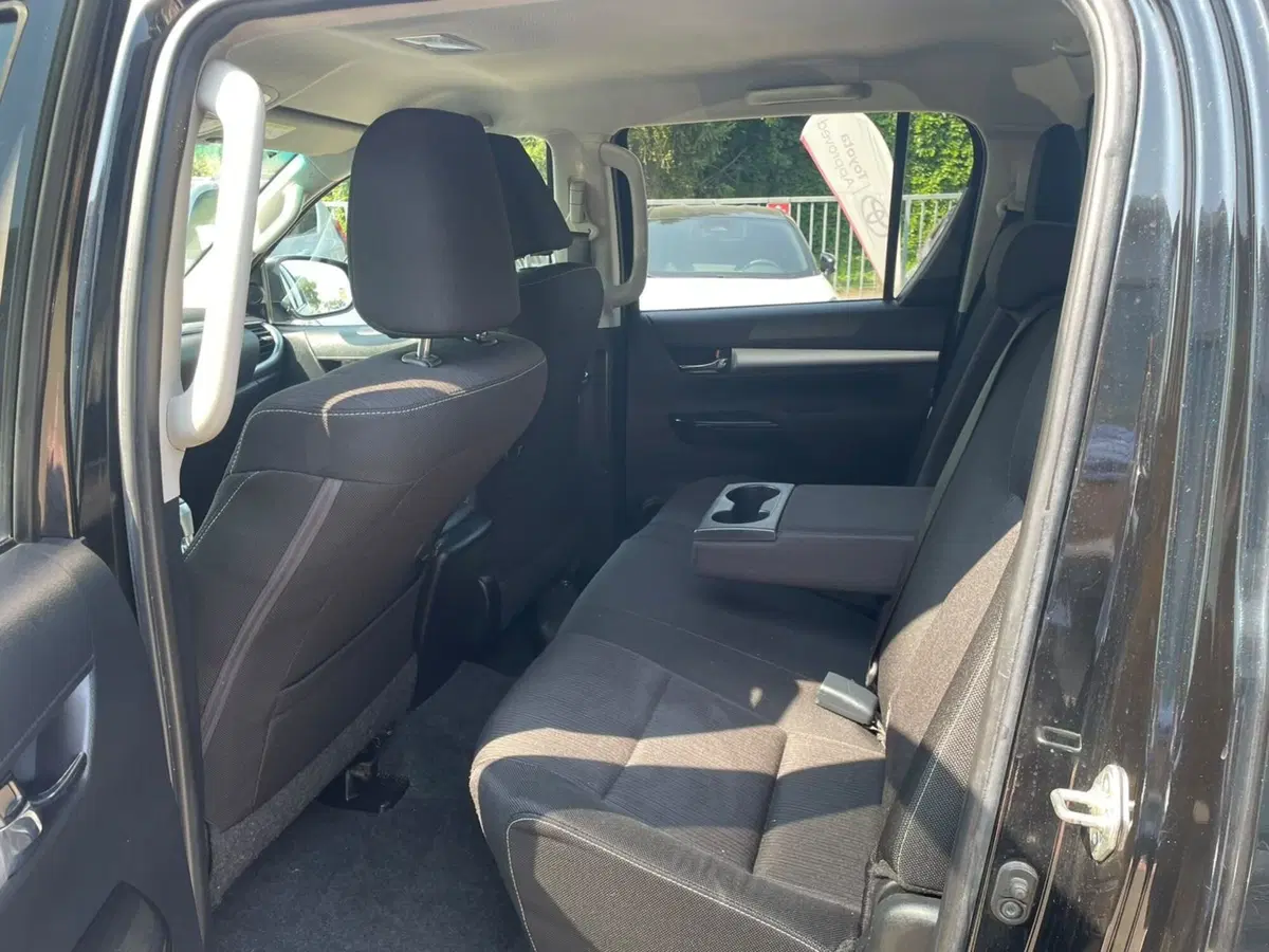 Toyota Hilux usata a Piacenza (6)