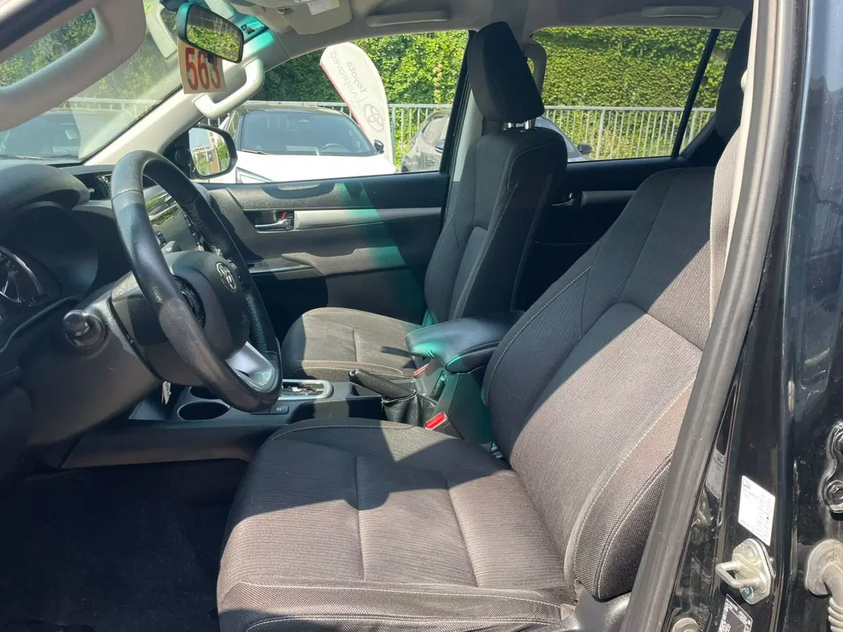 Toyota Hilux usata a Piacenza (7)