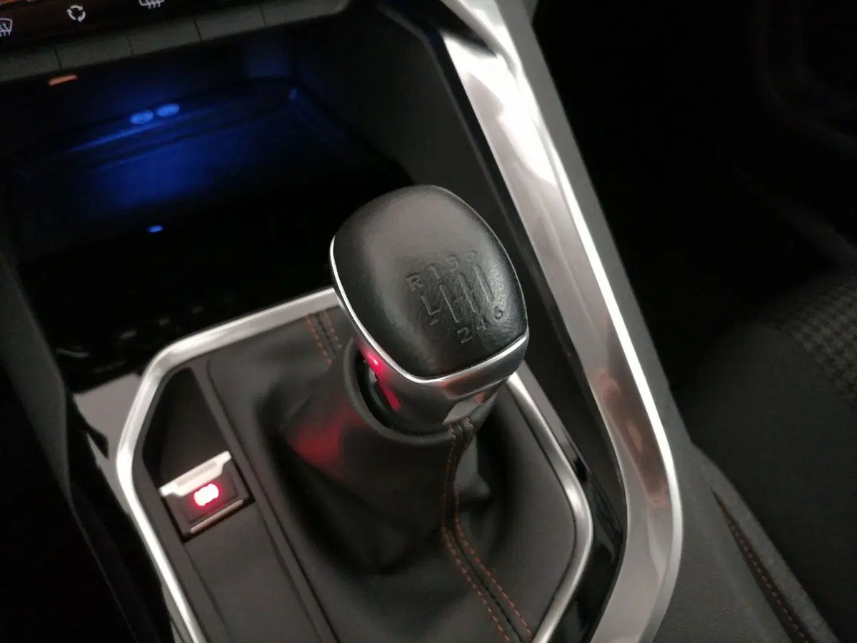 Peugeot 3008 usata a Roma (13)