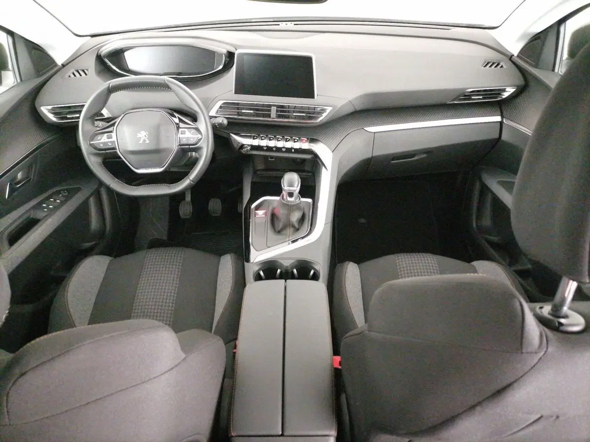 Peugeot 3008 usata a Roma (9)