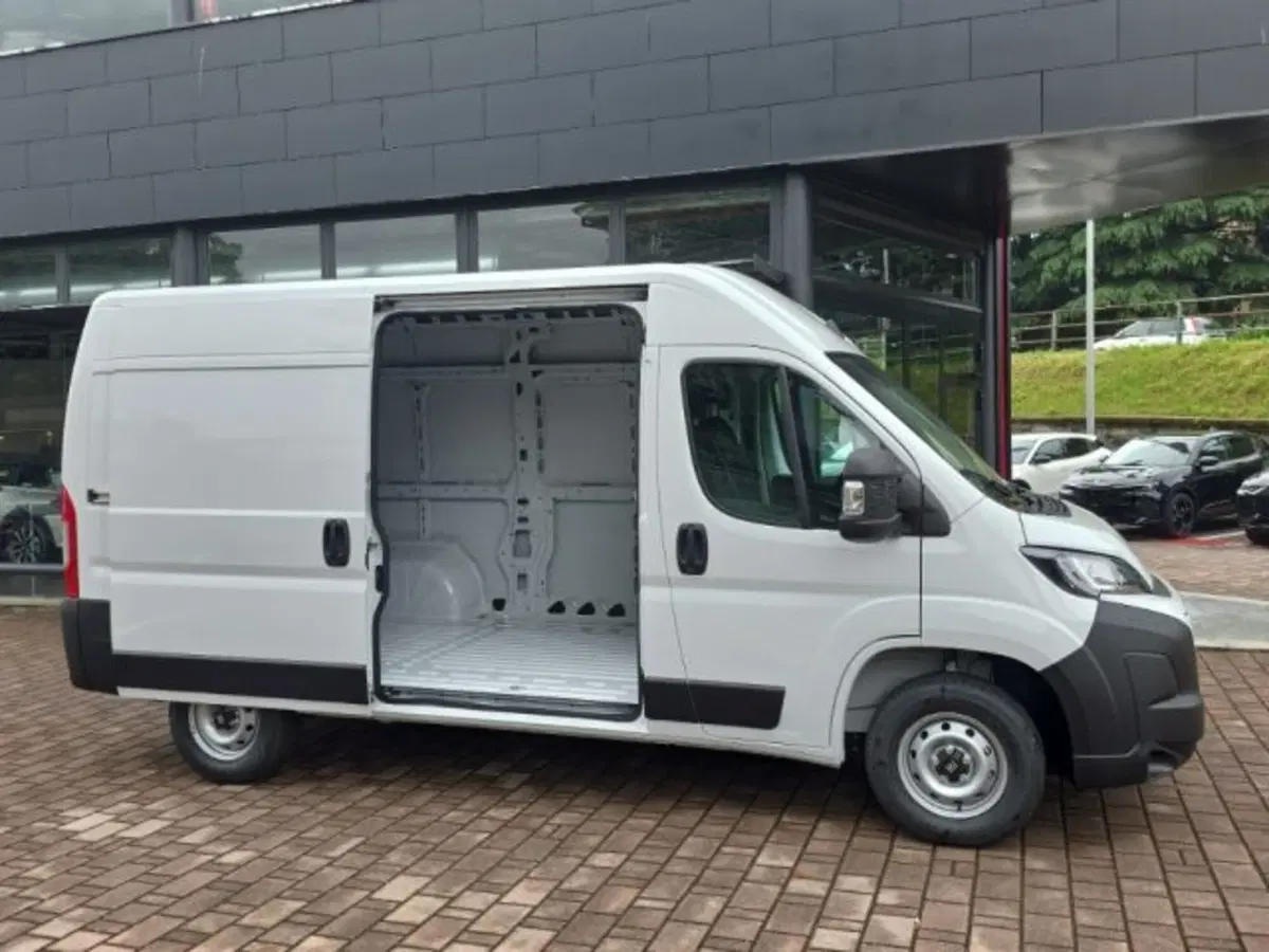 Fiat Ducato Furgone nuova a Monza e Brianza (12)