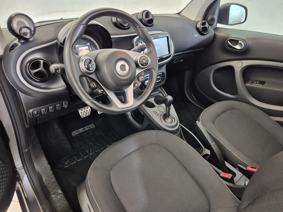 smart Fortwo Cabrio usata a Torino (6)