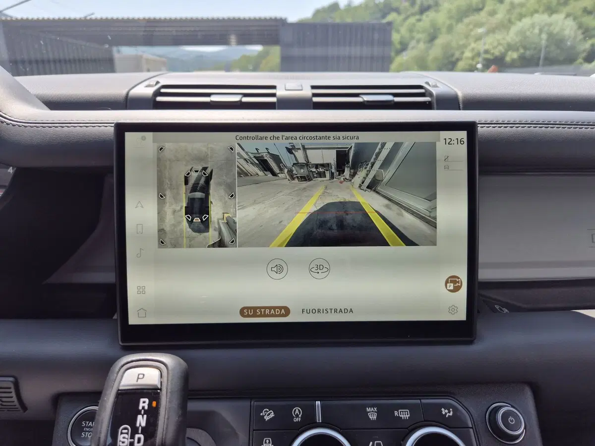 Land Rover Defender usata  (15)