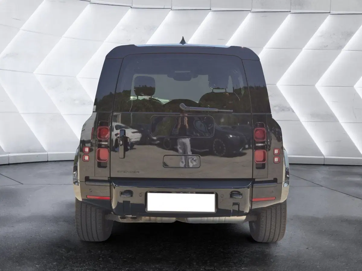Land Rover Defender usata  (3)