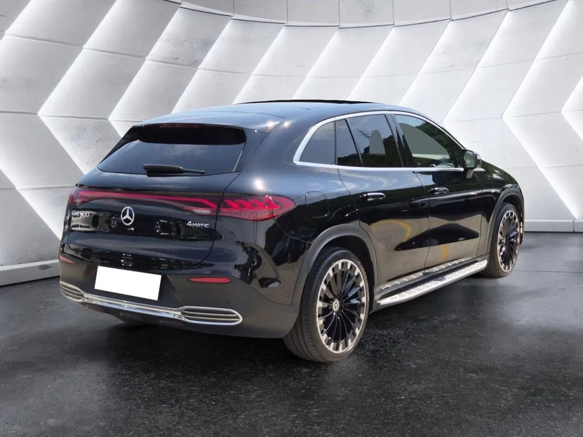 Mercedes-Benz EQE SUV usata  (4)