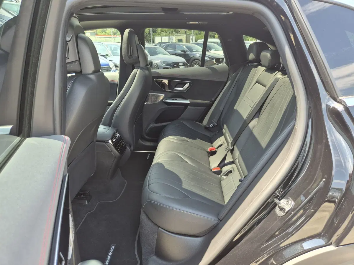 Mercedes-Benz EQE SUV usata  (7)