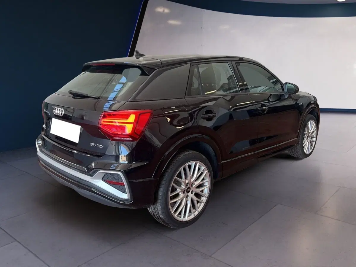 Audi Q2 usata a Torino (6)